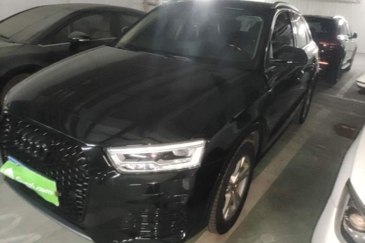 Used Audi Q3 2018 30th Anniversary Edition 30 TFSI Fashion Model Guazi used car, China used car export, Used car for sale, Used  cars, Cheapest cars for sale