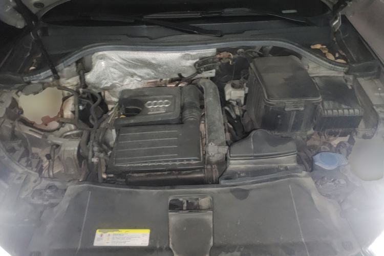 Used Audi Q3 2018 30th Anniversary Edition 30 TFSI Fashion Model Engine Bay