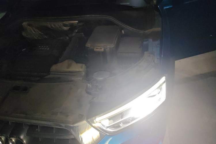 Used Audi Q3 2018 30th Anniversary Edition 30 TFSI Fashion Model Engine Bay Left