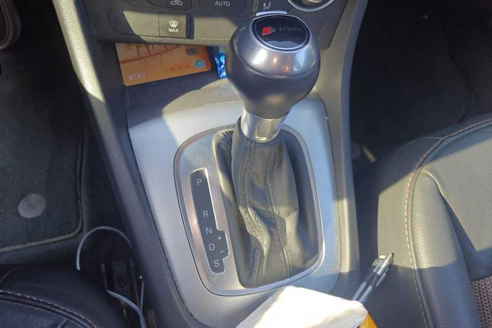 Used Audi Q3 2018 30th Anniversary Edition 30 TFSI Fashion Model Gear Lever