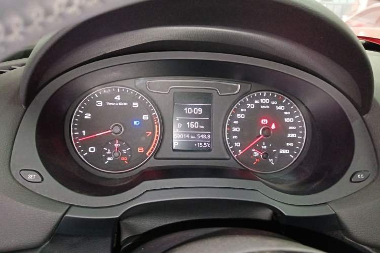 Used Audi Q3 2018 30th Anniversary Edition 35 TFSI Fashion Model Instrument Cluster