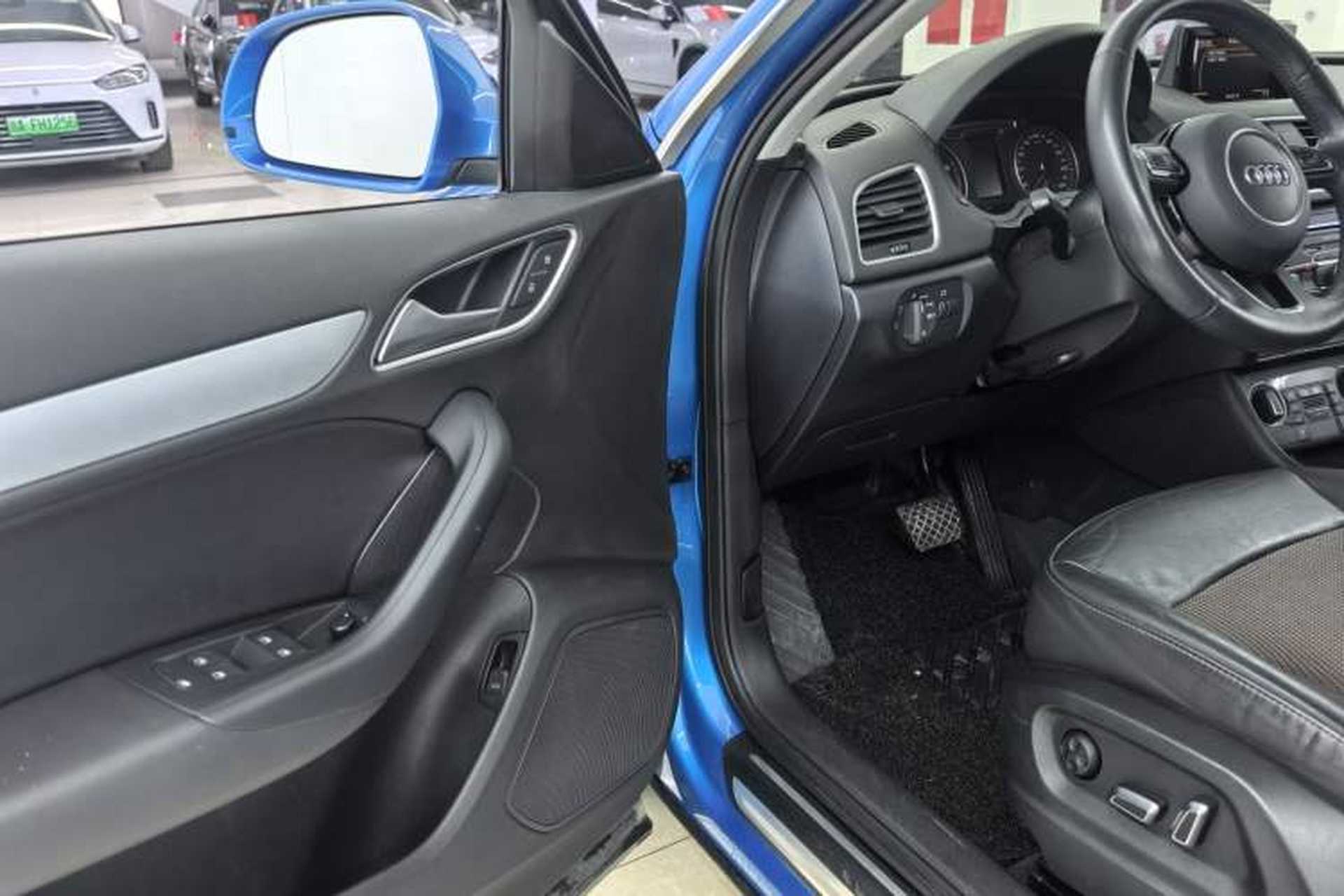 Used Audi Q3 2018 30th Anniversary Edition 35 TFSI Fashion Model Interior 5