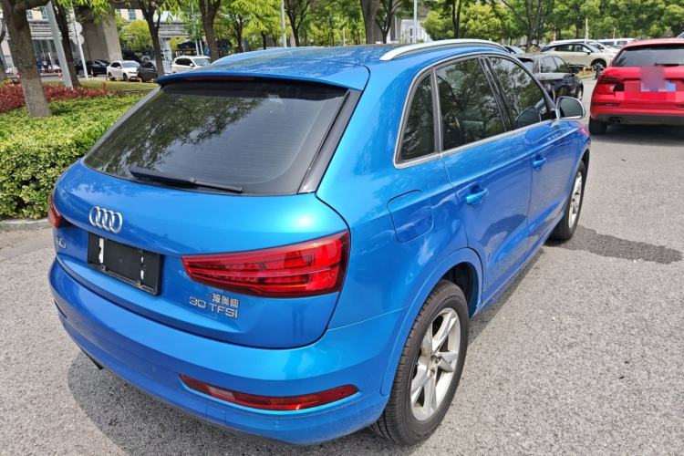 Used Audi Q3 2018 30th Anniversary Edition 30 TFSI Fashion Model Rear Right 45 Deg
