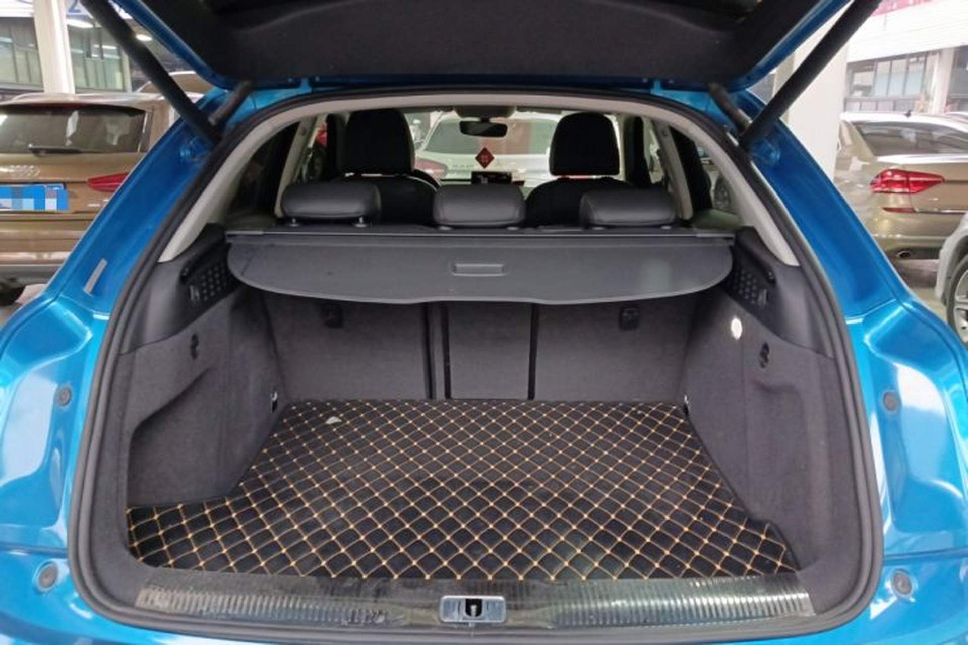Used Audi Q3 2018 30th Anniversary Edition 35 TFSI Fashion Model Trunk