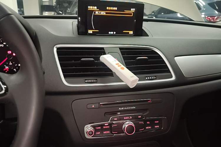 Used Audi Q3 2018 30th Anniversary Edition 30 TFSI Fashion Model Audio And AC Panel