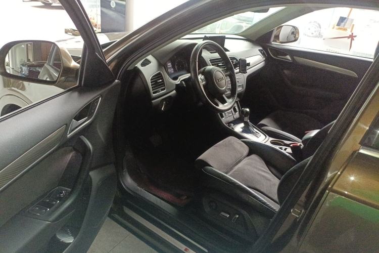 Used Audi Q3 2018 30th Anniversary Edition 35 TFSI Sport Model Driver Seat