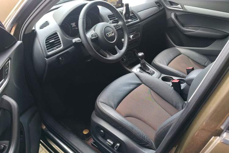 Used Audi Q3 2018 30th Anniversary Edition 35 TFSI Fashion Model Driver Seat