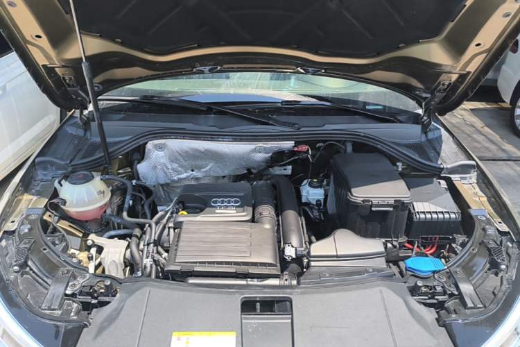 Used Audi Q3 2018 30 TFSI Fashion Edition Collector's Version Engine Bay