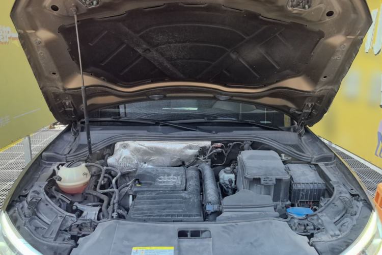 Used Audi Q3 2018 30th Anniversary Edition 30 TFSI Fashion Model Engine Bay