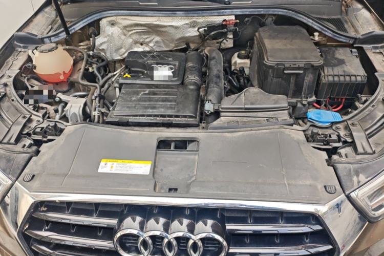 Used Audi Q3 2018 30 TFSI Fashion Edition Collector's Version Engine Bay