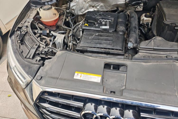 Used Audi Q3 2018 30 TFSI Fashion Edition Collector's Version Engine Bay Right