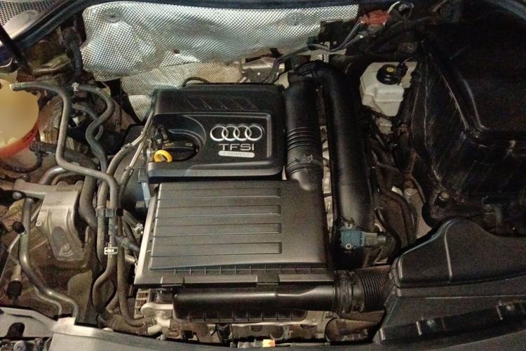 Used Audi Q3 2018 30th Anniversary Edition 30 TFSI Fashion Model Engine Bay