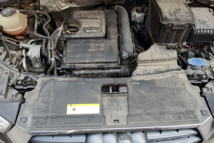 Used Audi Q3 2018 30th Anniversary Edition 30 TFSI Fashion Model Engine Bay