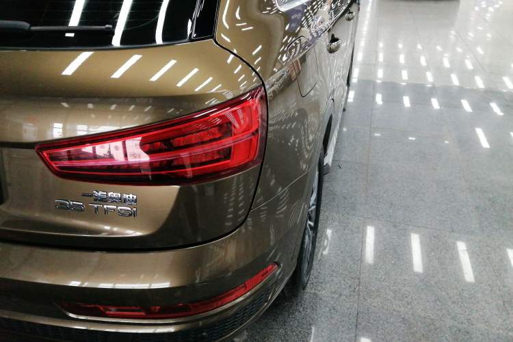 Used Audi Q3 2018 30th Anniversary Edition 35 TFSI Sport Model Exterior 3