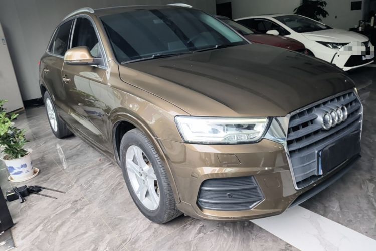Used Audi Q3 2018 30th Anniversary Edition 35 TFSI Fashion Model Front Right 45 Deg