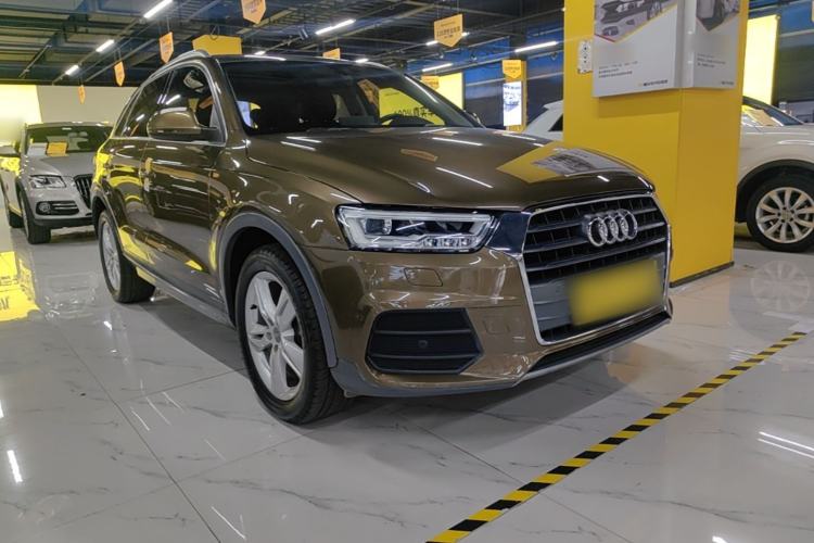 Used Audi Q3 2018 30th Anniversary Edition 30 TFSI Style Model Front Right 45 Deg