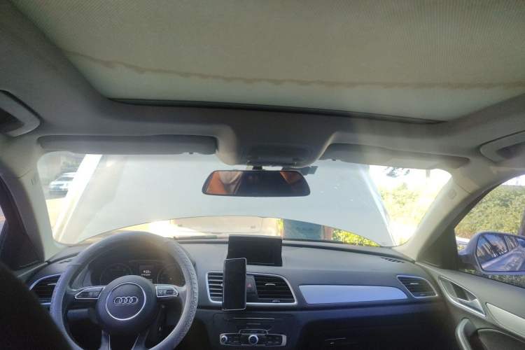 Used Audi Q3 2018 30th Anniversary Edition 35 TFSI Fashion Model Headliner