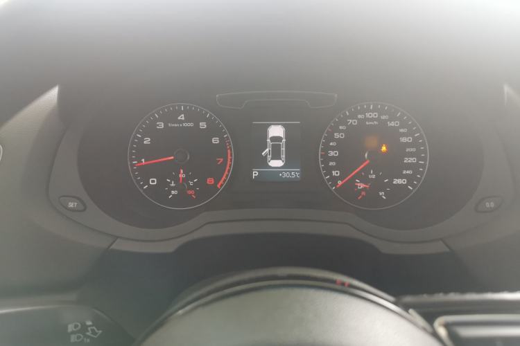 Used Audi Q3 2018 30th Anniversary Edition 30 TFSI Fashion Model Instrument Cluster