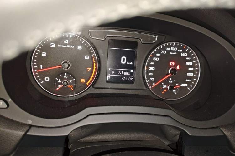 Used Audi Q3 2018 30th Anniversary Edition 30 TFSI Fashion Model Instrument Cluster
