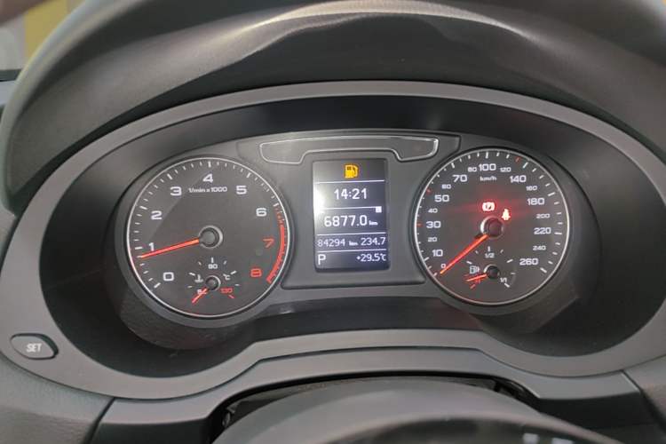Used Audi Q3 2018 30th Anniversary Edition 30 TFSI Style Model Instrument Cluster