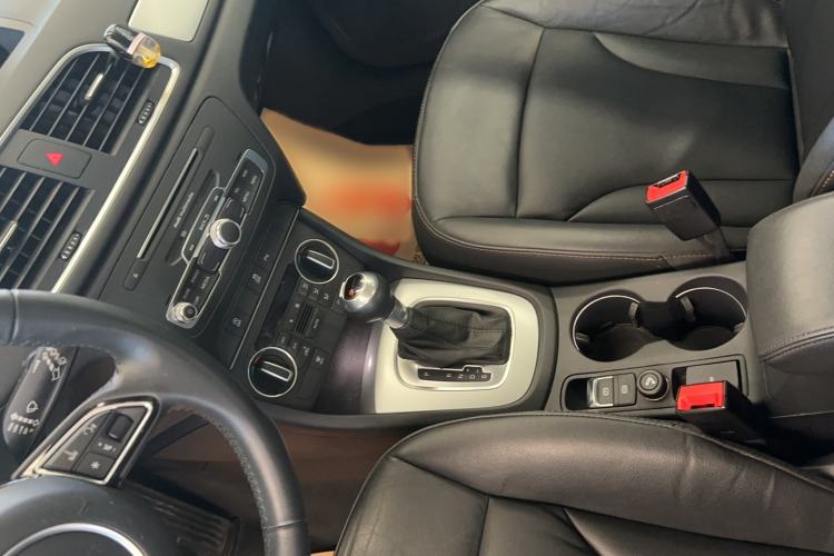 Used Audi Q3 2018 30th Anniversary Edition 30 TFSI Fashion Model Interior 2
