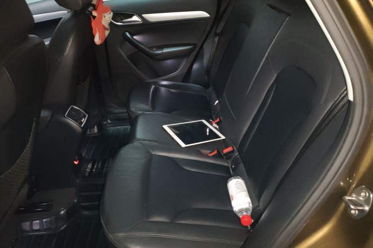 Used Audi Q3 2018 30th Anniversary Edition 30 TFSI Fashion Model Interior 4