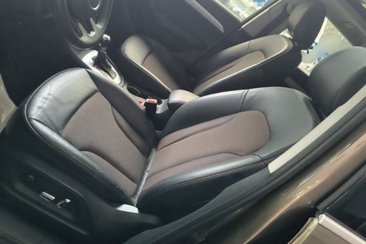Used Audi Q3 2018 30th Anniversary Edition 35 TFSI Fashion Model Left Front Seat
