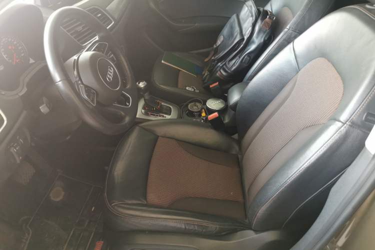 Used Audi Q3 2018 30th Anniversary Edition 30 TFSI Fashion Model Left Front Seat