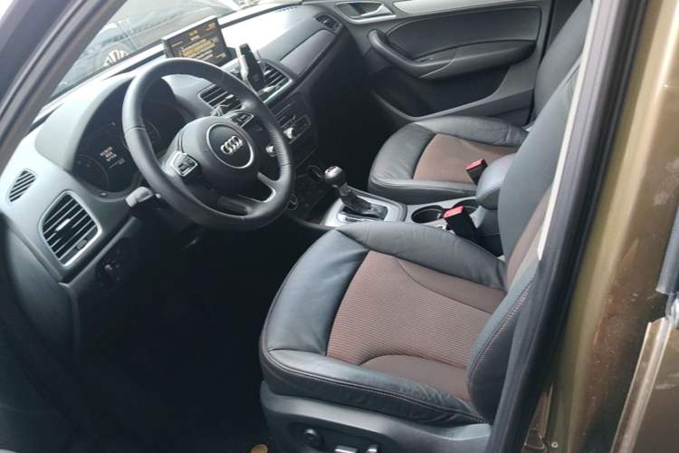 Used Audi Q3 2018 30th Anniversary Edition 35 TFSI Fashion Model Left Front Seat