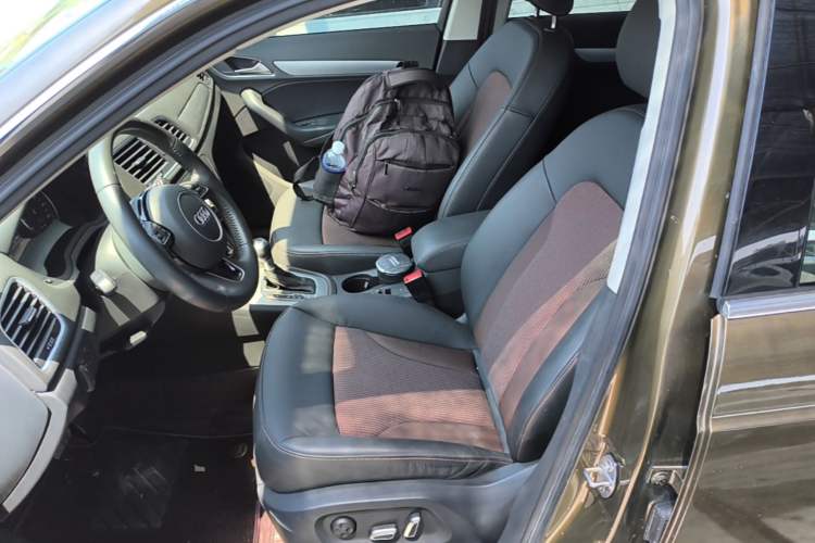 Used Audi Q3 2018 30 TFSI Fashion Edition Collector's Version Left Front Seat
