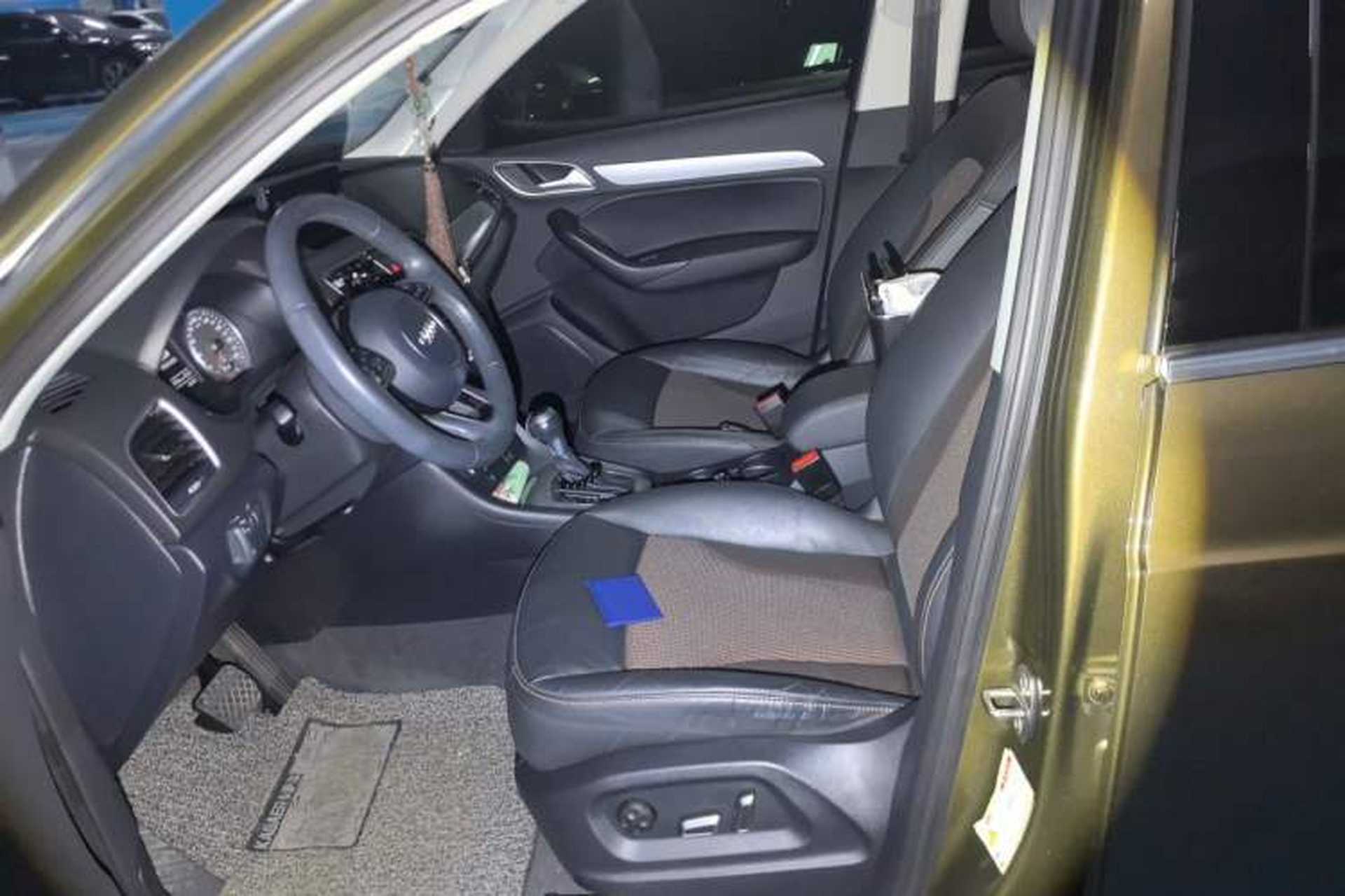 Used Audi Q3 2018 30th Anniversary Edition 30 TFSI Fashion Model Left Front Seat