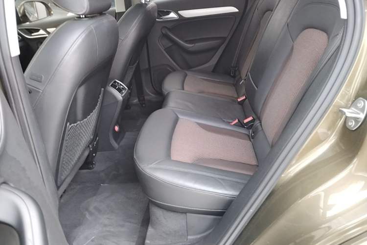 Used Audi Q3 2018 30th Anniversary Edition 30 TFSI Fashion Model Left Rear Seat