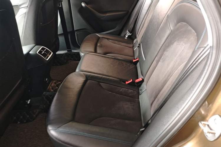 Used Audi Q3 2018 30th Anniversary Edition 35 TFSI Sport Model Left Rear Seat