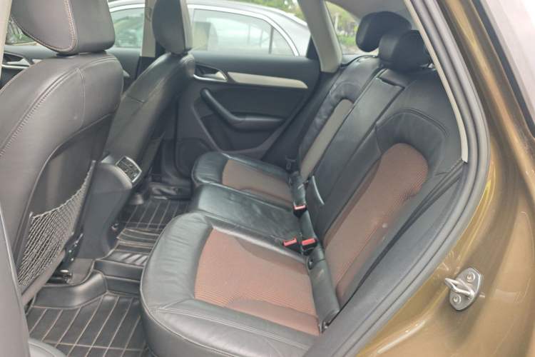 Used Audi Q3 2018 30th Anniversary Edition 30 TFSI Fashion Model Left Rear Seat