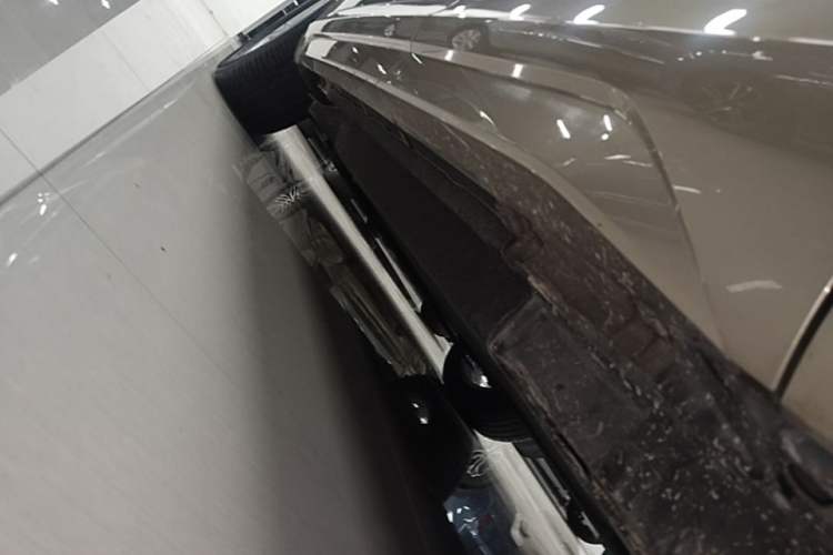 Used Audi Q3 2018 30th Anniversary Edition 30 TFSI Fashion Model Left Side Sill