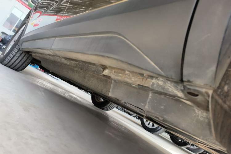 Used Audi Q3 2018 30th Anniversary Edition 30 TFSI Standard Model Left Side Sill