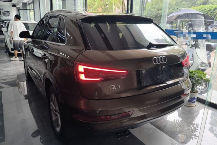 Used Audi Q3 2018 30th Anniversary Edition 35 TFSI Fashion Model Rear Left 45 Deg