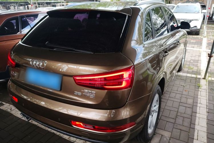 Used Audi Q3 2018 30th Anniversary Edition 35 TFSI Fashion Model Rear Right 45 Deg