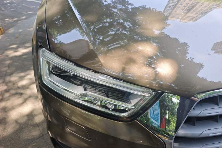 Used Audi Q3 2018 30th Anniversary Edition 30 TFSI Style Model Right Front Headlight