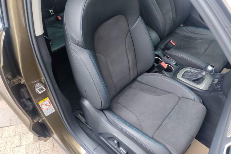 Used Audi Q3 2018 30th Anniversary Edition 35 TFSI Sport Model Right Front Seat