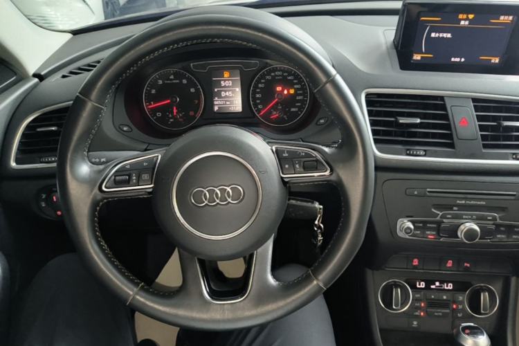 Used Audi Q3 2018 30th Anniversary Edition 35 TFSI Fashion Model Steering Wheel