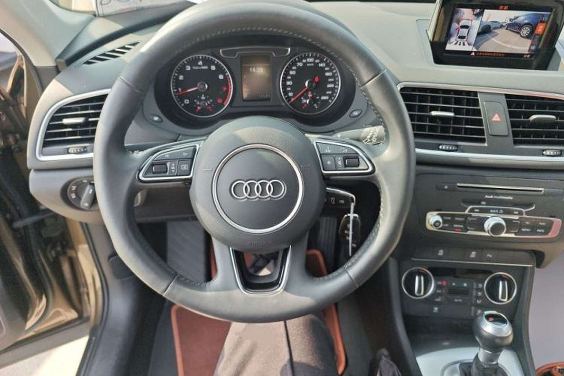 Used Audi Q3 2018 30th Anniversary Edition 30 TFSI Fashion Model Steering Wheel