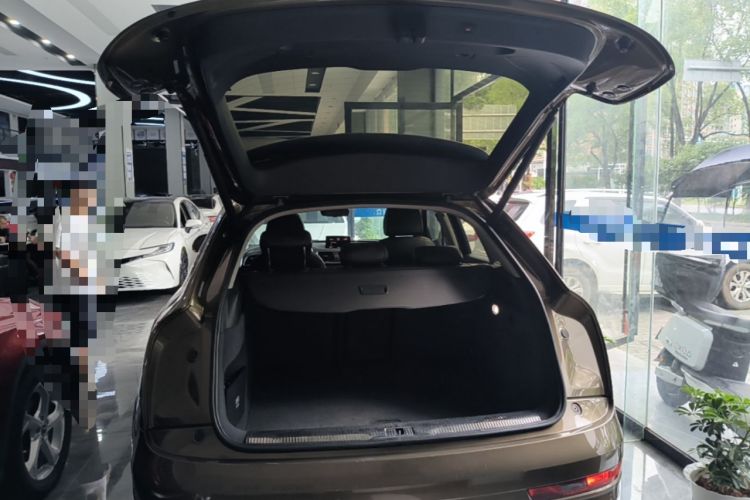 Used Audi Q3 2018 30th Anniversary Edition 35 TFSI Fashion Model Trunk