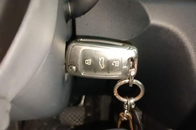 Used Audi Q3 2018 30 TFSI Fashion Edition Collector's Version Vehicle Key