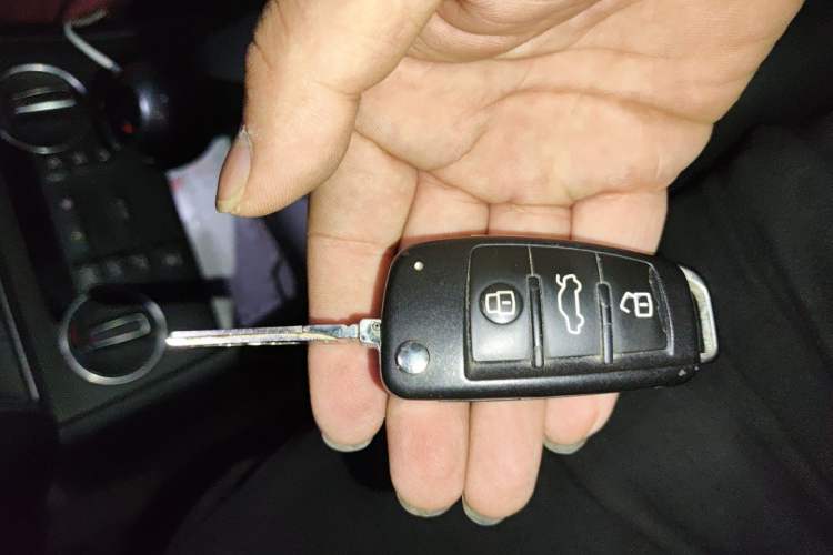 Used Audi Q3 2018 30th Anniversary Edition 30 TFSI Fashion Model Vehicle Key