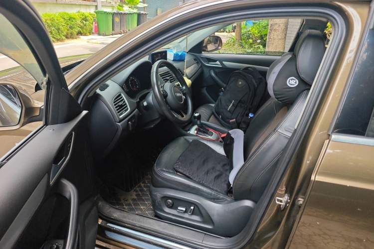 Used Audi Q3 2018 30 TFSI Fashion Edition Collector's Version Driver Seat