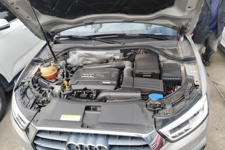 Used Audi Q3 2018 30th Anniversary Edition 35 TFSI Fashion Model Engine Bay