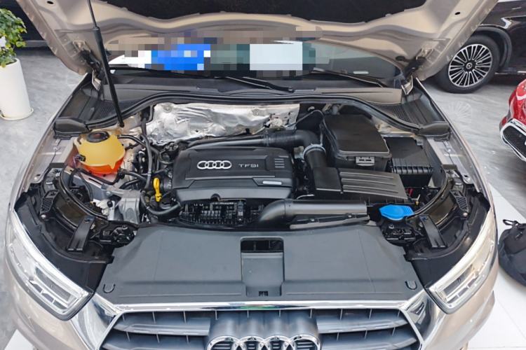 Used Audi Q3 2018 30th Anniversary Edition 35 TFSI Fashion Model Engine Bay
