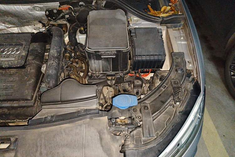 Used Audi Q3 2018 30th Anniversary Edition 30 TFSI Fashion Model Engine Bay Left
