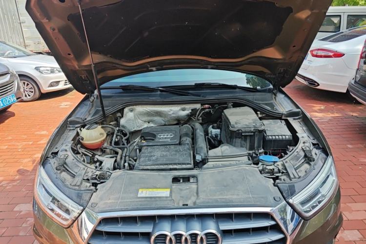 Used Audi Q3 2018 30th Anniversary Edition 30 TFSI Fashion Model Engine Bay